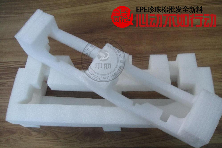 �������ڳ�