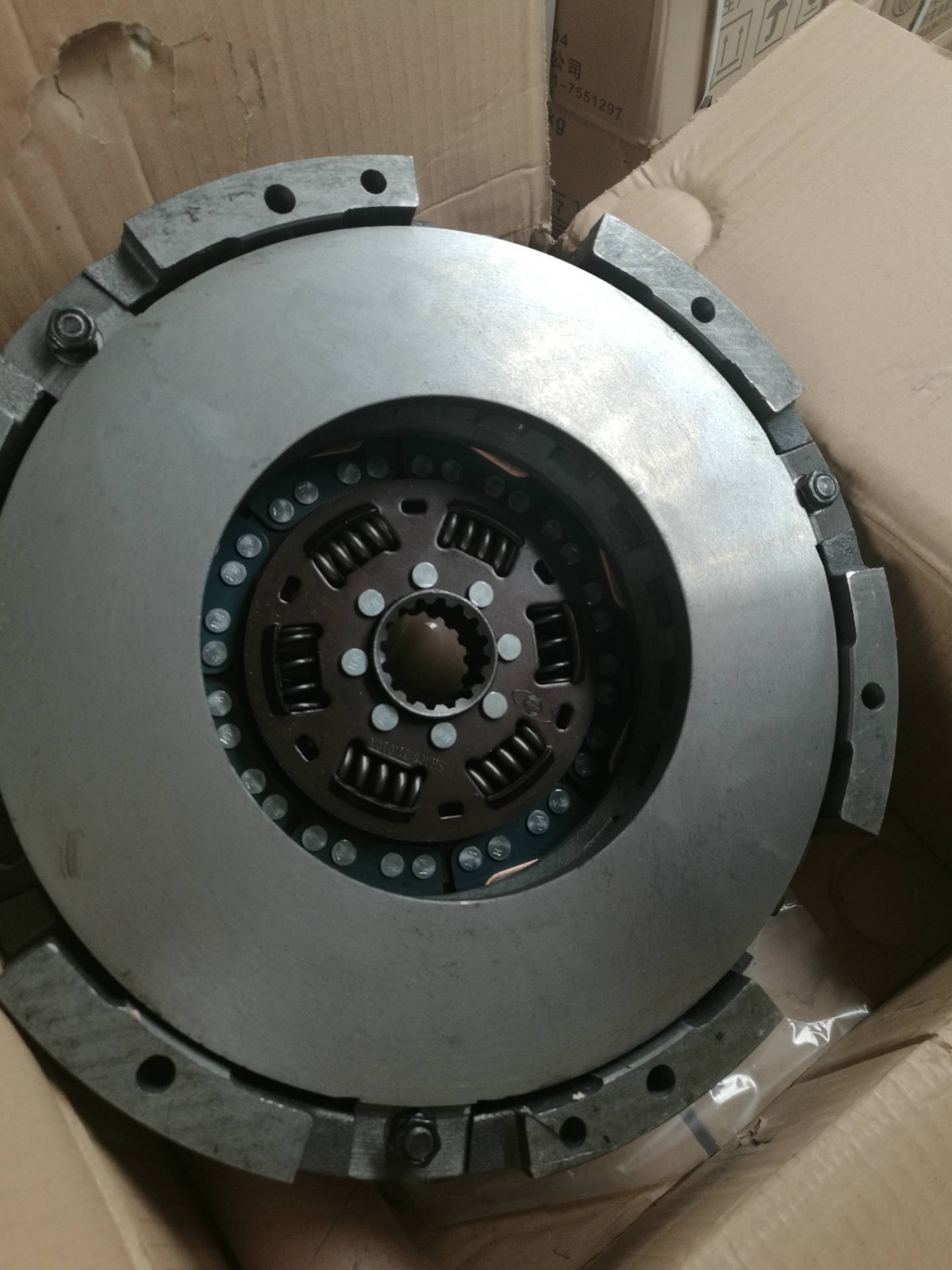 沭河四轮拖拉机配件离合器总成助力泵分配器转向泵配件