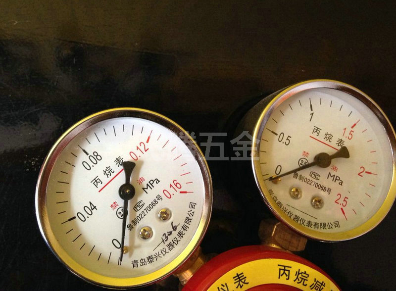 丙烷减压器 单级式中型丙烷表 丙烷减压阀