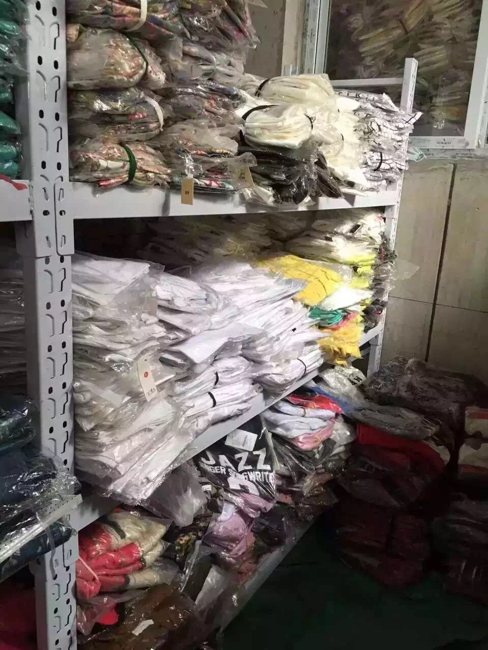 春夏秋款特价清仓特卖杂款打包甩卖地摊货源断码女装批发