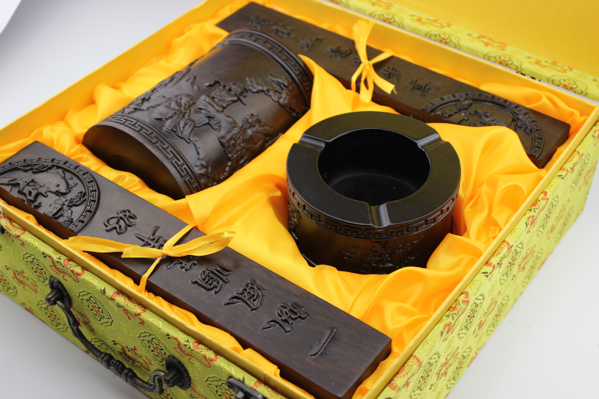 厂家批发红木文房四宝套装笔砚镇纸笔筒 实木质工艺品商务礼品