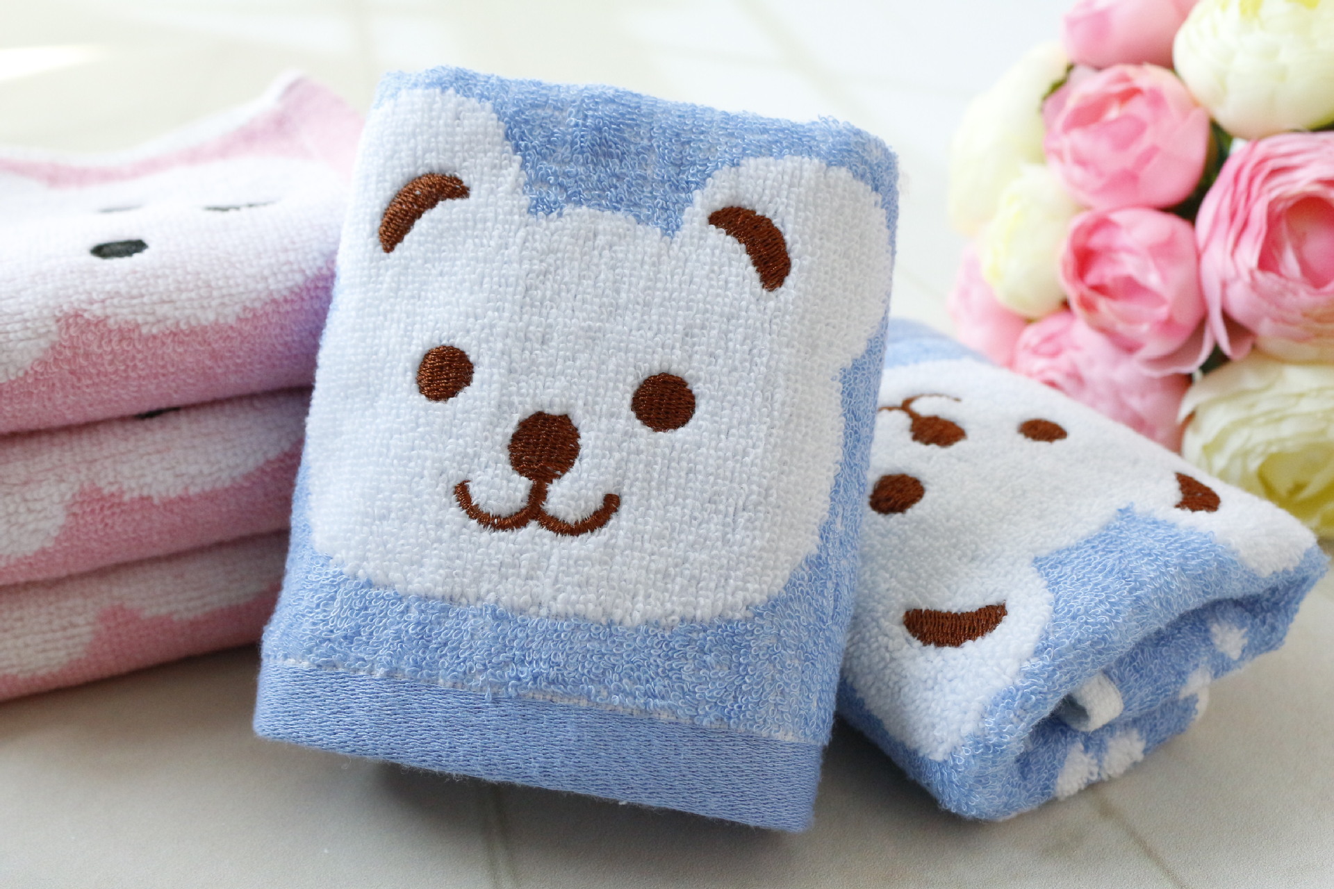 毛巾厂家直销批发 竹纤维小熊童巾 儿童卡通吸汗巾 夏天用超合适
