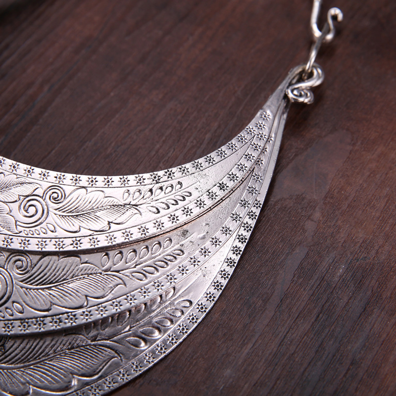 兰蝶云南民族风 复古苗银项圈苗族夸张项链挂件配饰品厂家批发