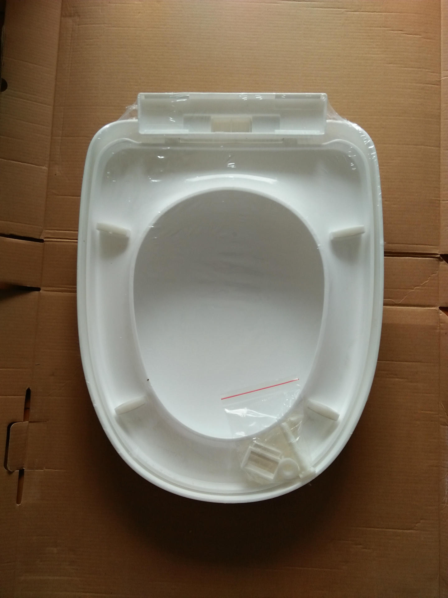 pp塑料马桶盖缓降马桶盖全新料马桶盖耐用u型马桶盖品质保证