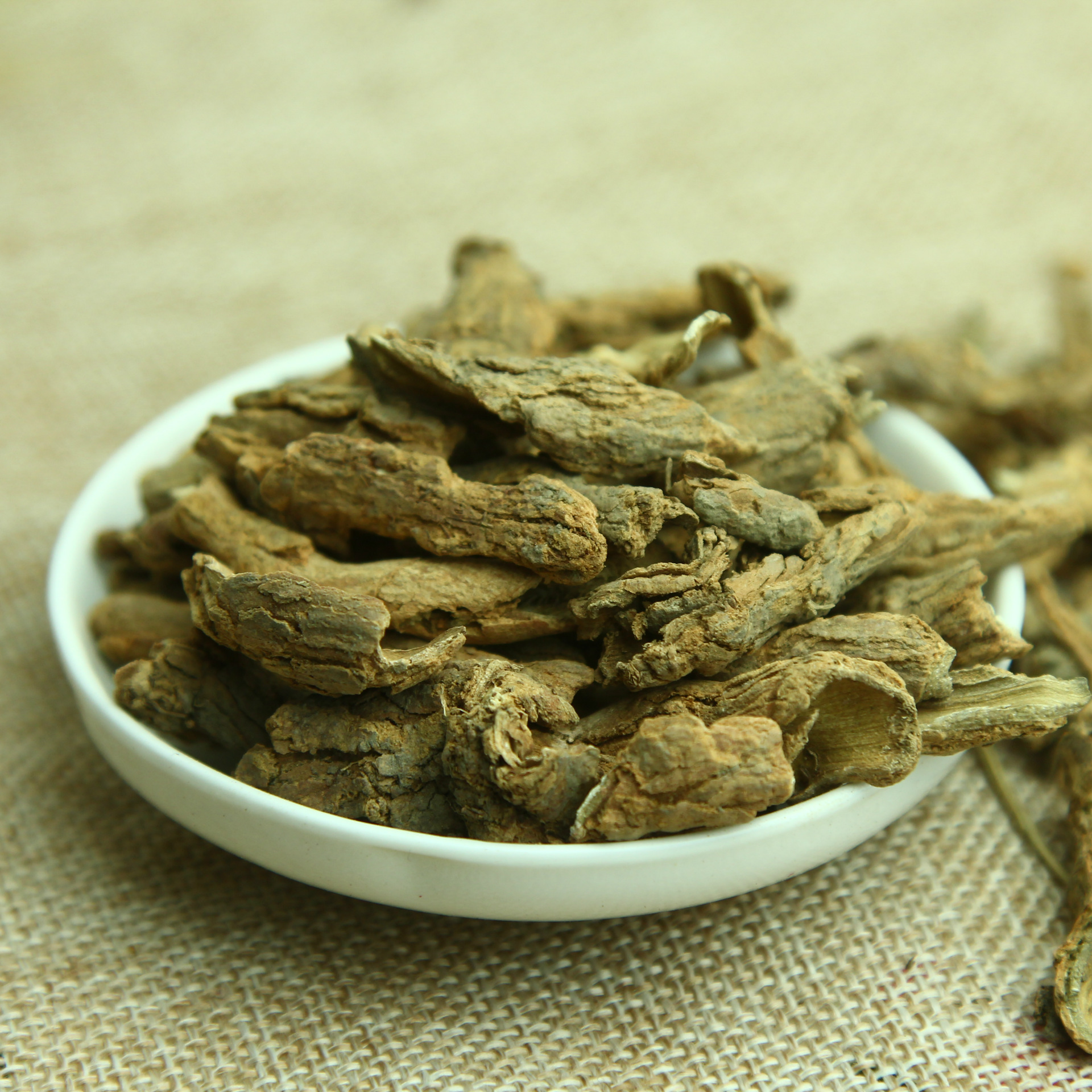中药材批发野生地骨皮 杞根枸杞根皮质量保证无杂500g