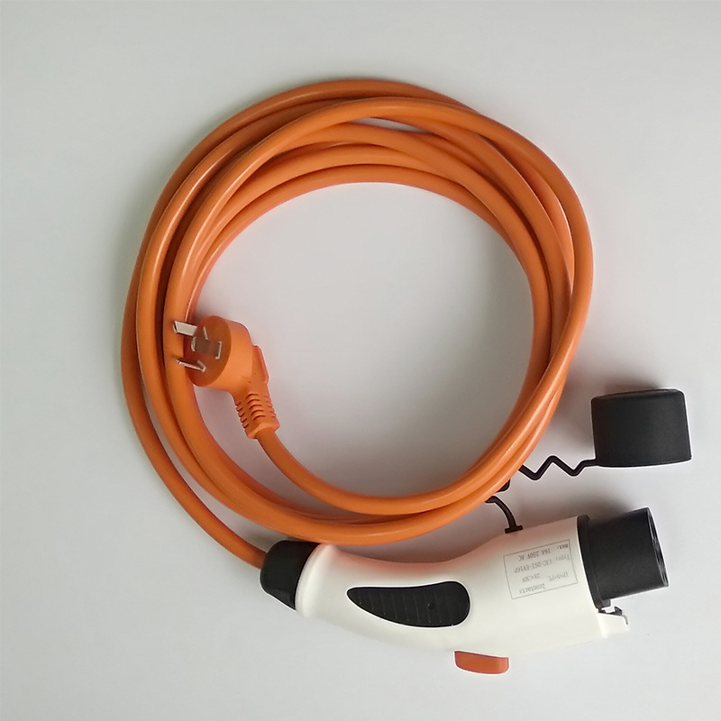 江淮便携充电枪家用电器国标电动汽车充电线宝北汽eu260知豆众泰