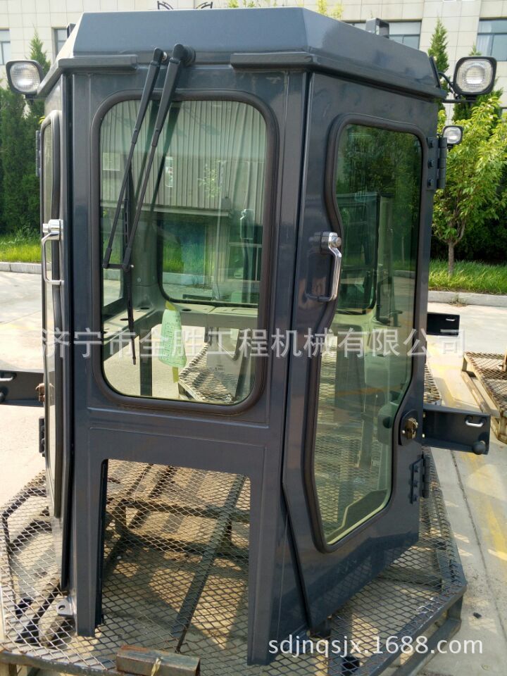 山推駕駛室總成2