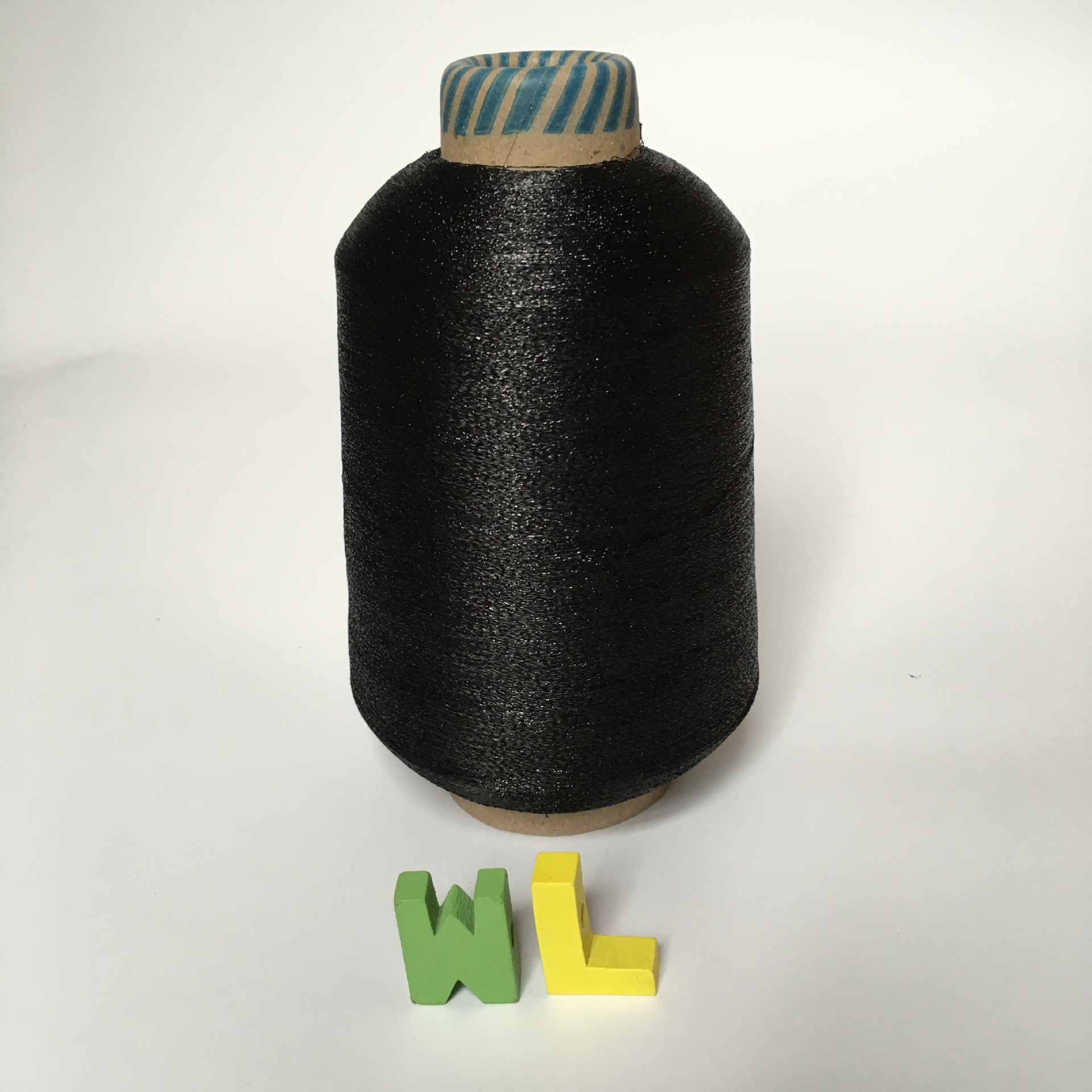 75d黑涤黑丝单包线服装针织线 围巾帽子配线