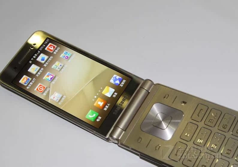 国产优思w2016 双卡双待4g三网通 翻盖智能手机 招代理 一件代发