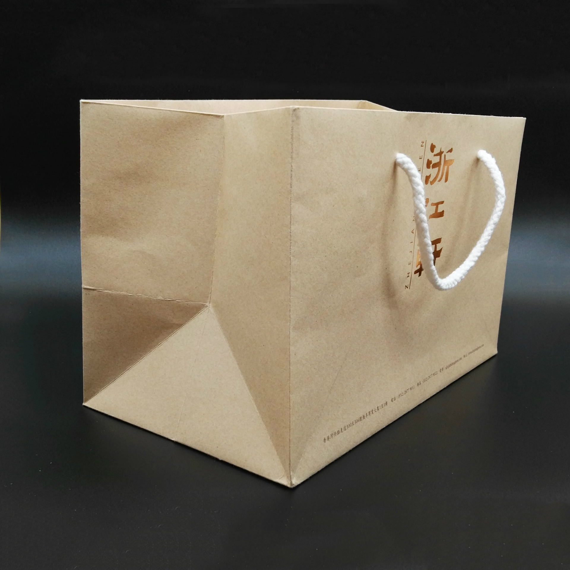 环保牛皮纸袋开窗厂家定做手袋 个性纸袋 **礼品手提袋 手.