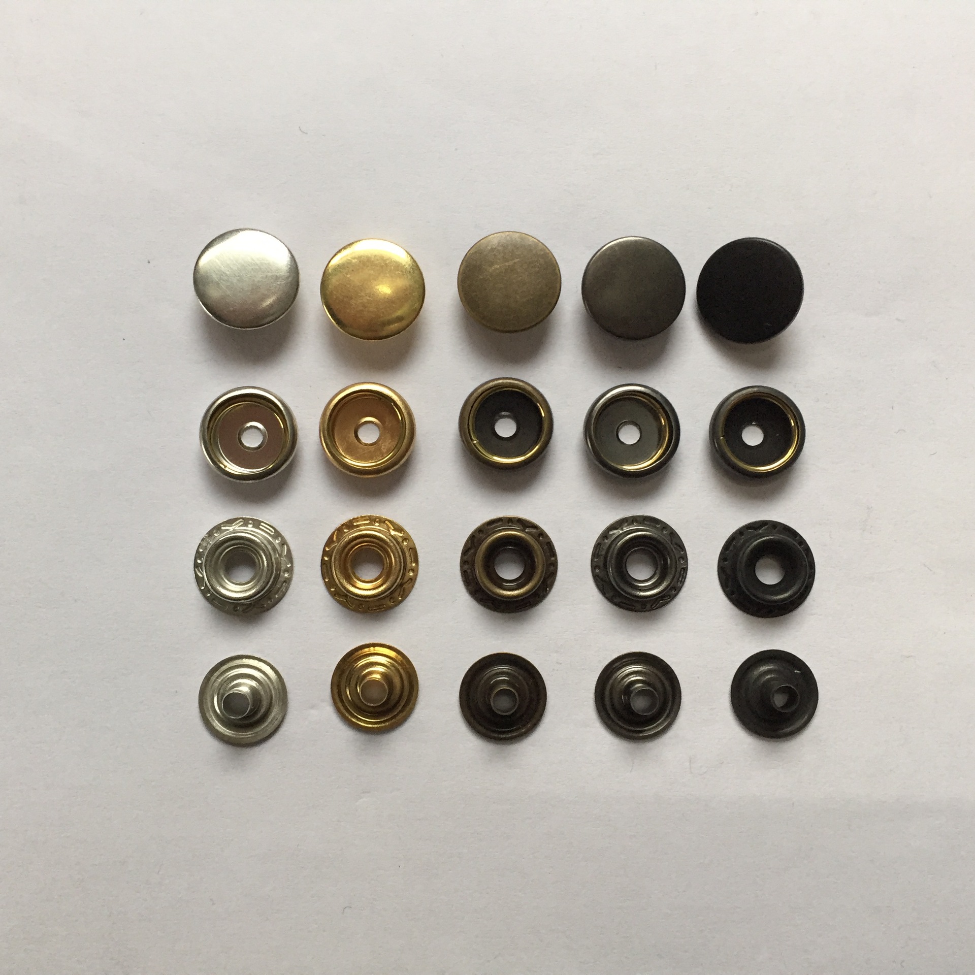 现货供应 环保金属铜 大白扣 四合扣 箱包扣车篷扣 201# 203#纽扣