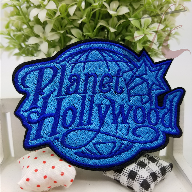 设计定做款式新颖颜色亮丽卡通绣花标 绣花