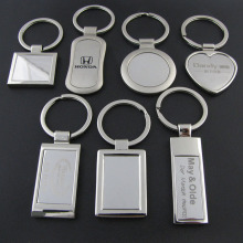 厂家直销简约金属钥匙扣 可定制LOGO 时尚小礼品锌合金单牌钥匙扣