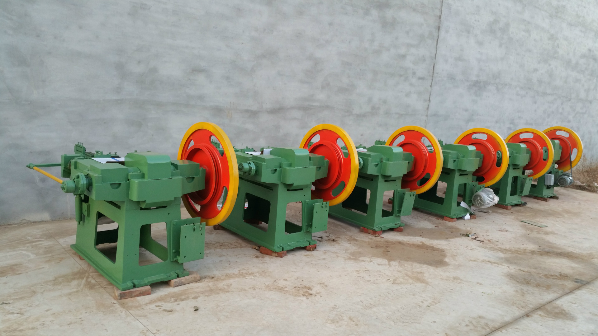 厂家直销 质量保证z94-4c系列全自动高速制钉机