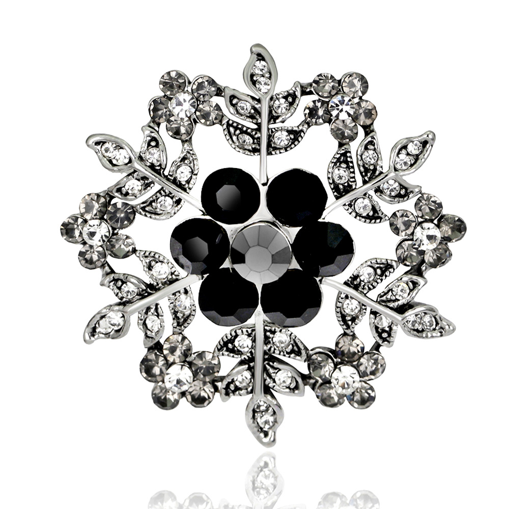 Danrun Jewelry Rhinestone Corsage New Fashion Snowflake Brooch Pin Bag Accessories