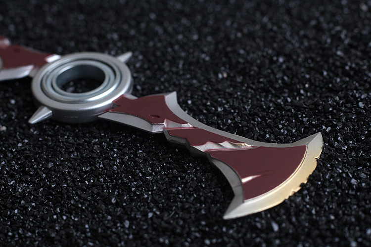 lol周边 德莱文旋转飞镖 武器模型道具