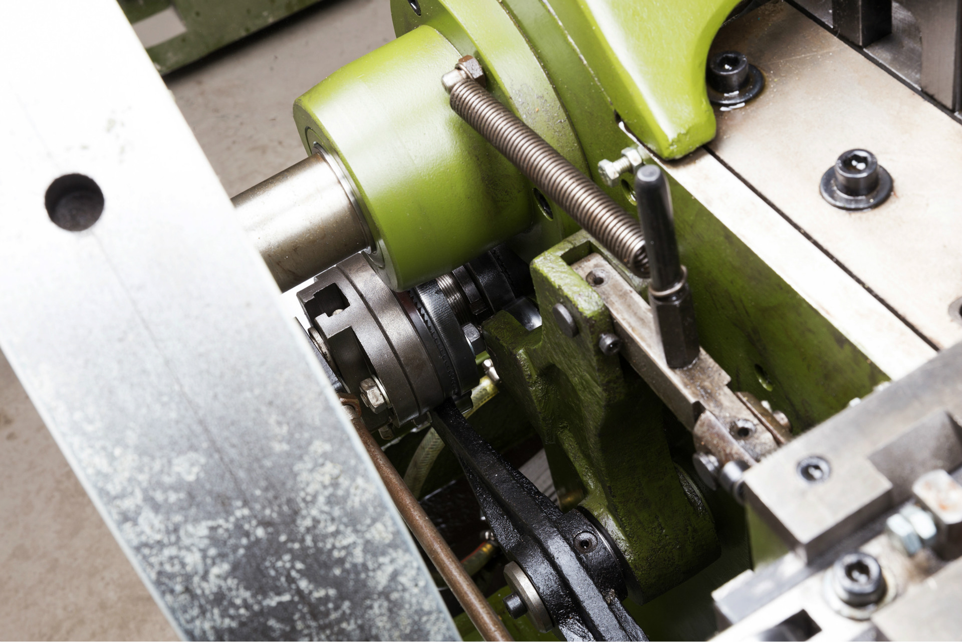 茂隆机械自动高速打头机一模二冲实心铆钉冷镦机螺丝机usx4