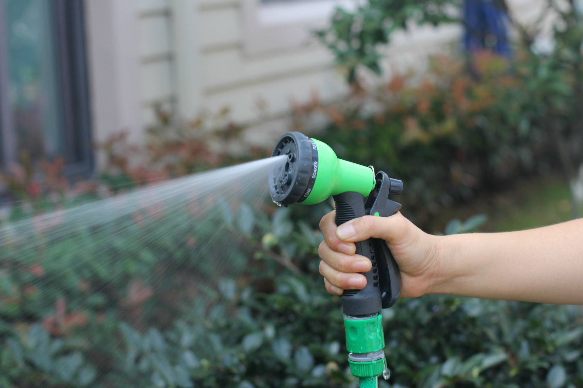 8功能喷水枪 园林喷水枪 洗车用高压水枪 洗车水枪 伸缩花园水管