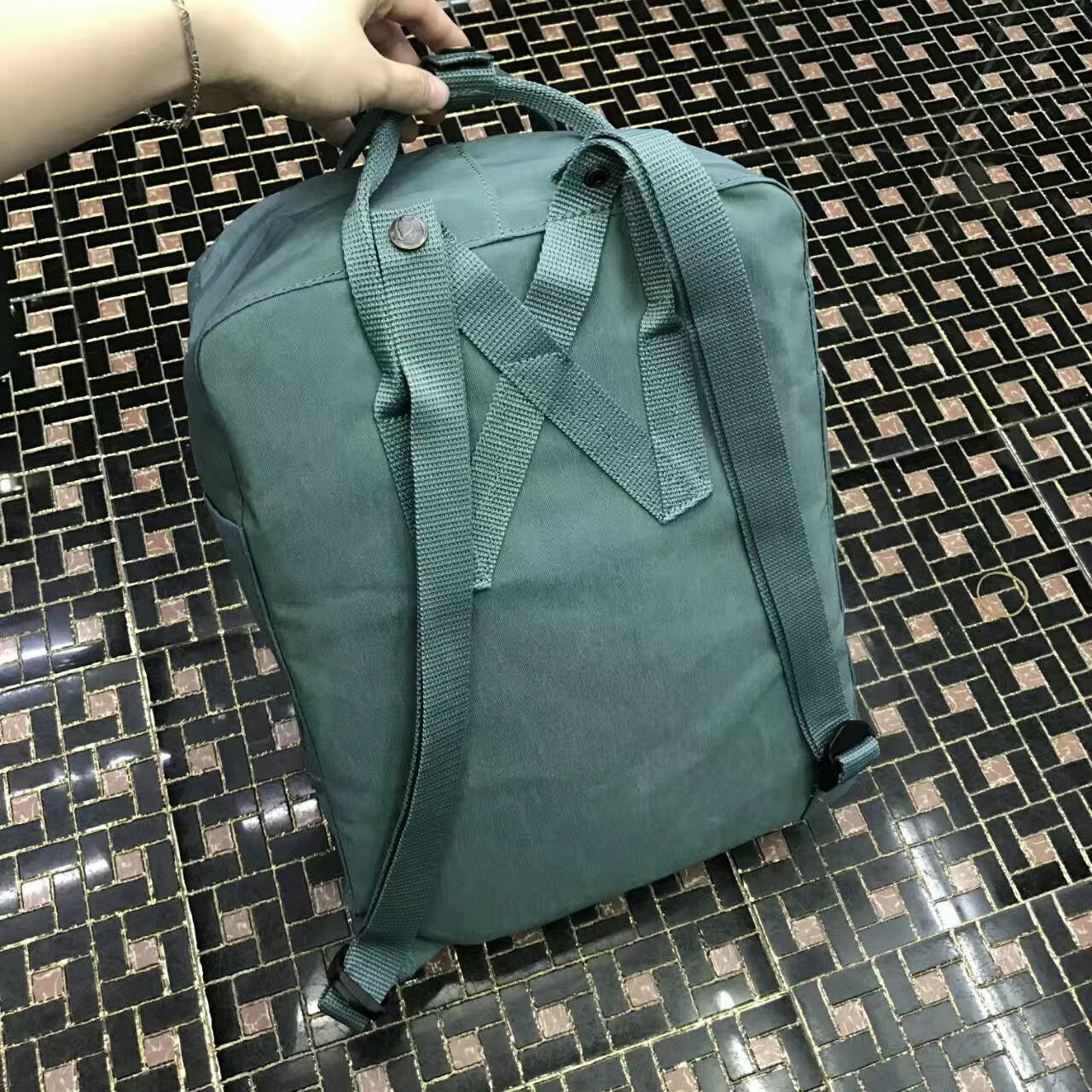 户外双肩包新款刺绣re-kanken 北极狐双肩包kanken中号 代发