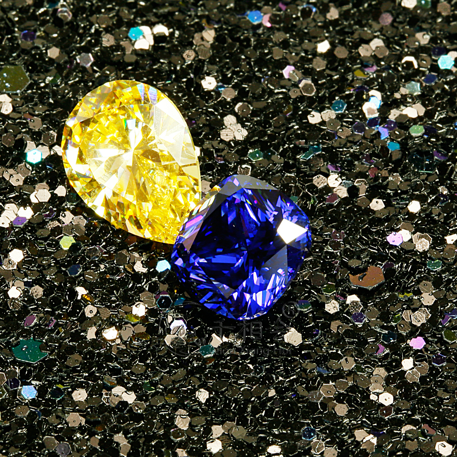 肥方形坦桑石色彩钻 肥四方形坦桑蓝宝石