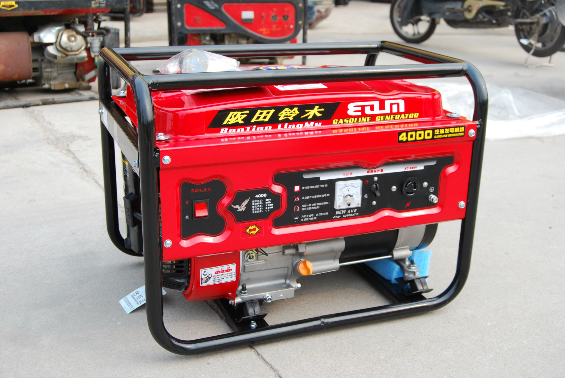 3千瓦220伏手动小型汽油发电机组直销 坂田铃木家用汽油发电机