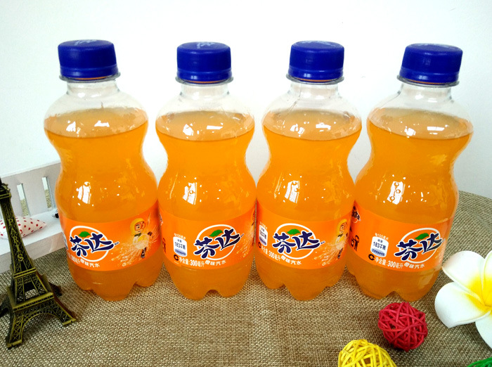 批发可口可乐出品迷你瓶芬达300ml*24瓶整箱单位福利