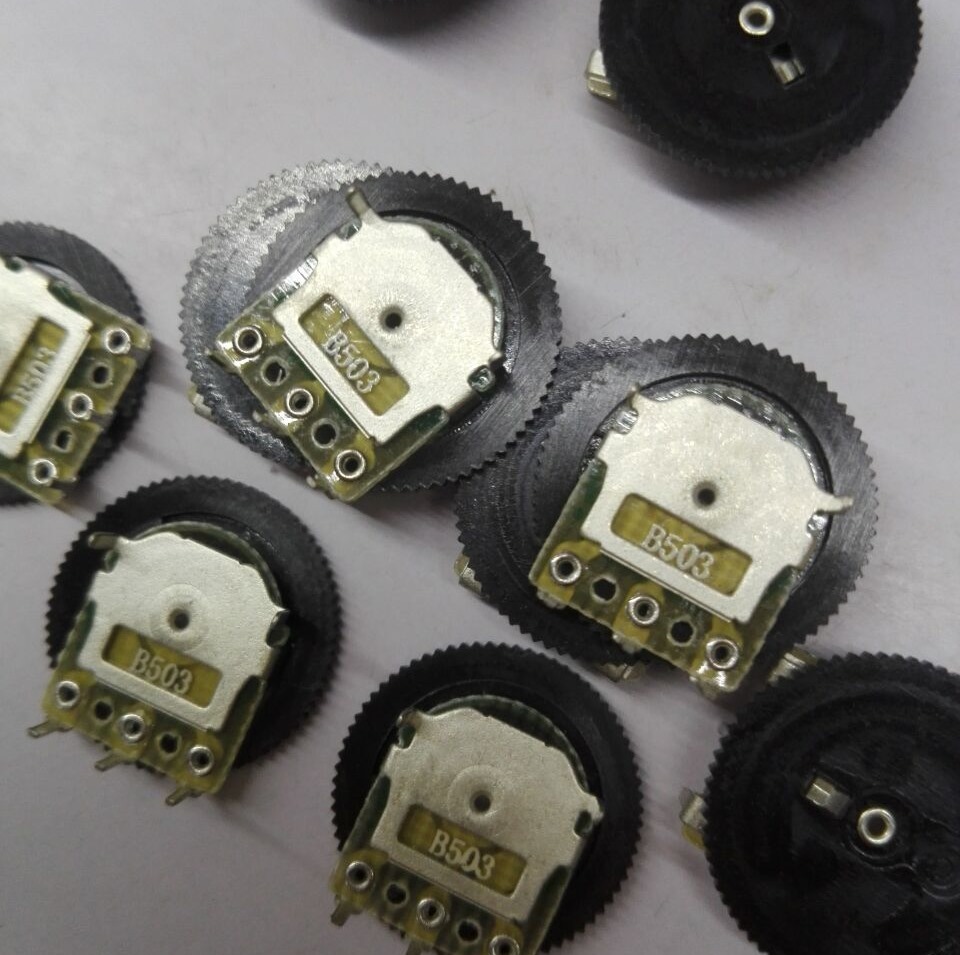 厂家直销拨盘电位器单联16-1阻值b503 黑色旋钮