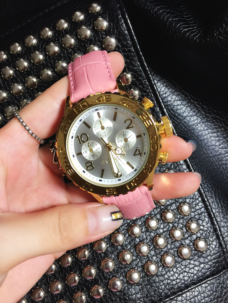 mashali/玛莎莉爆款三眼六针钢带手表女款带日历大表盘一件代发