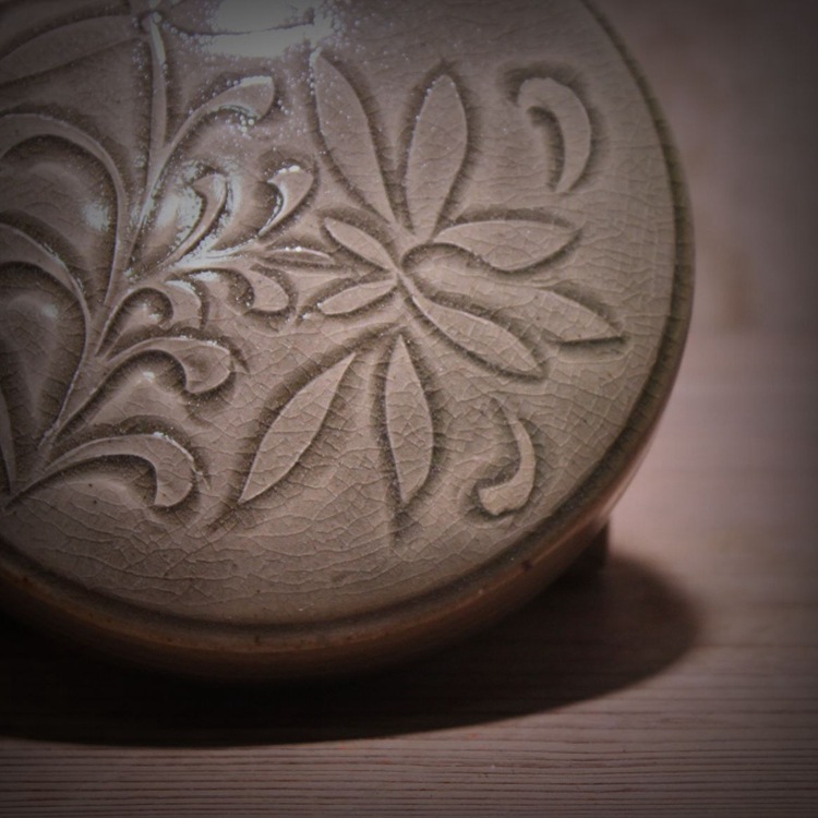 一诺轩文房 越窑 仿古 雕刻 支钉烧工艺 大号印泥盒 香盒