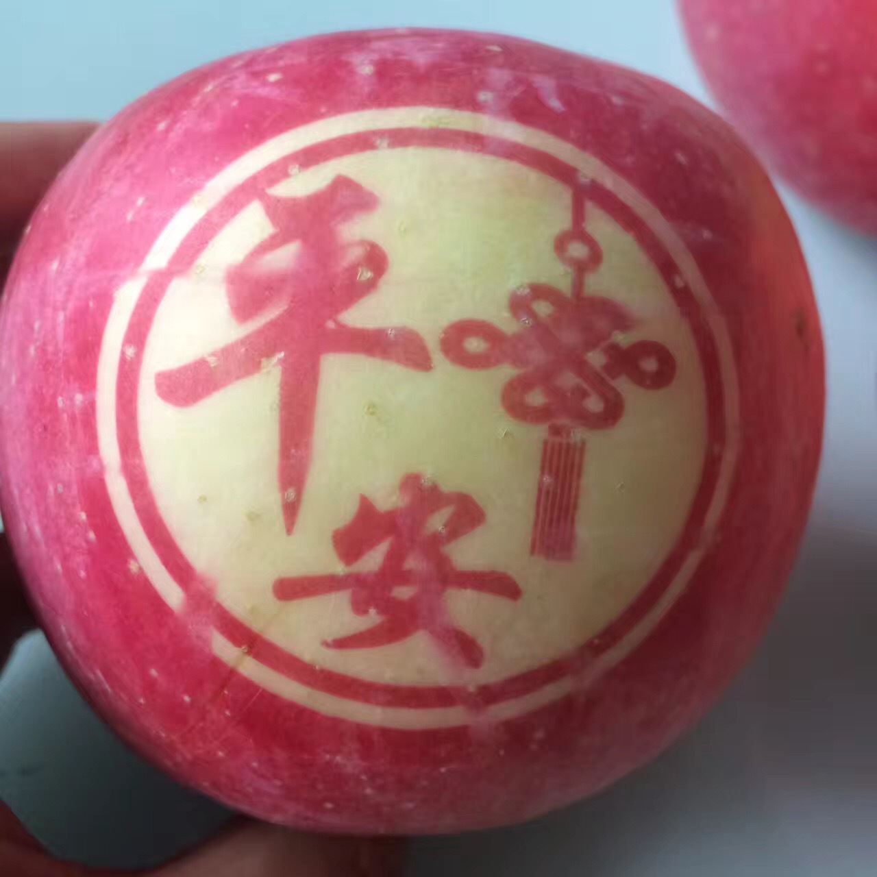 带字木盒平安果礼盒批发平安圣诞果木盒装8