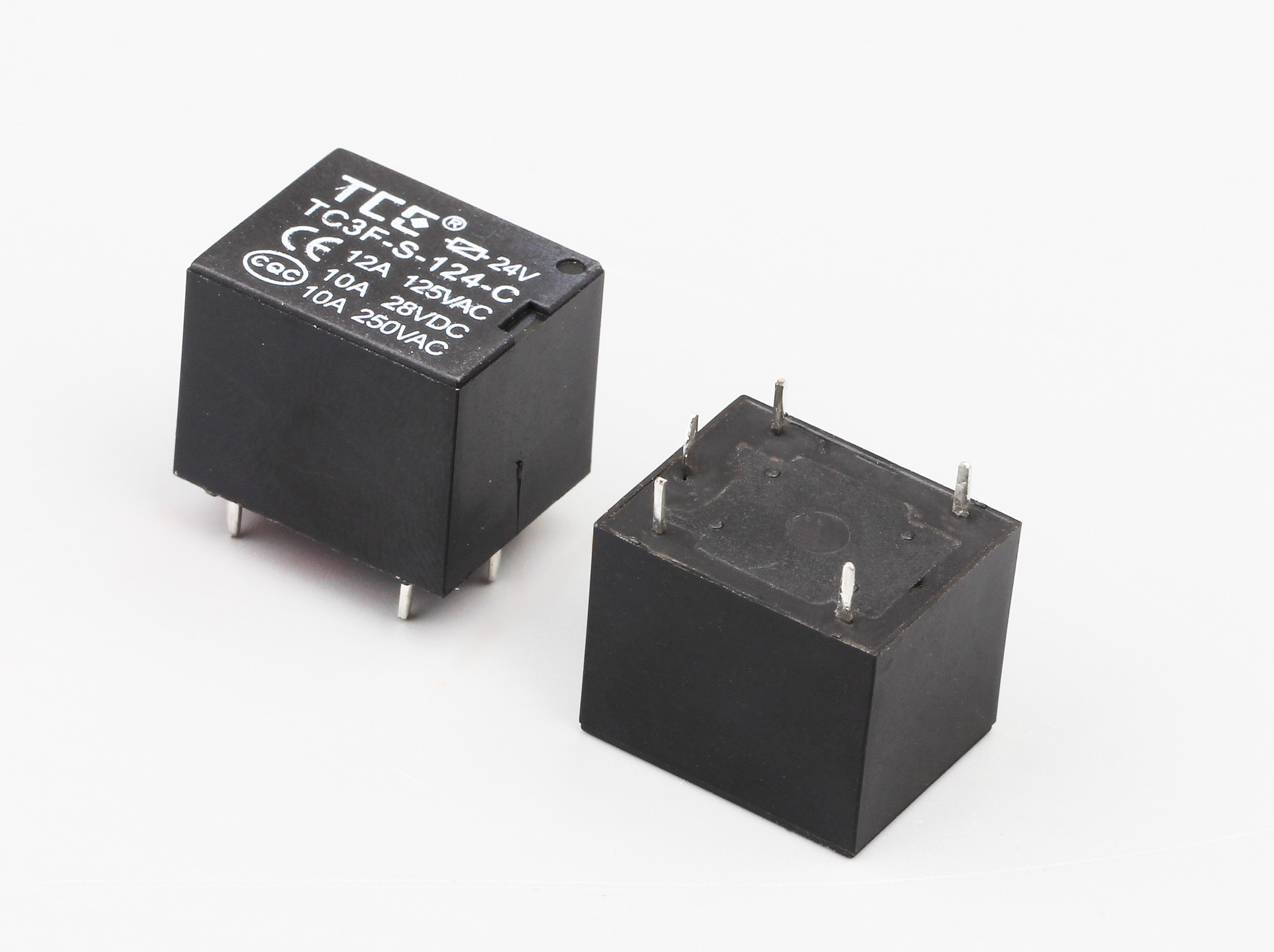 5v,6v,9v,12v,24v小型电磁继电器t73 jqc3f