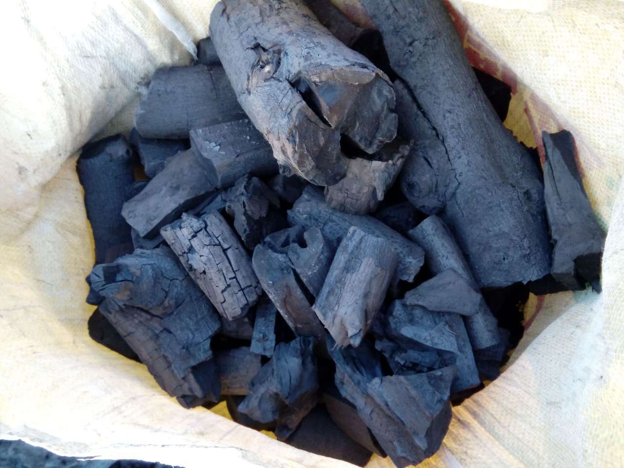 果木炭 苹果木木炭 户外烧烤果木炭 烧烤炭40斤袋装