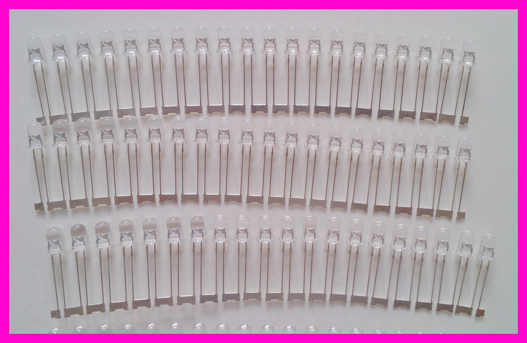 质量可靠 商家推荐led连体灯珠 led电子灯箱5mm白发红灯珠红发红