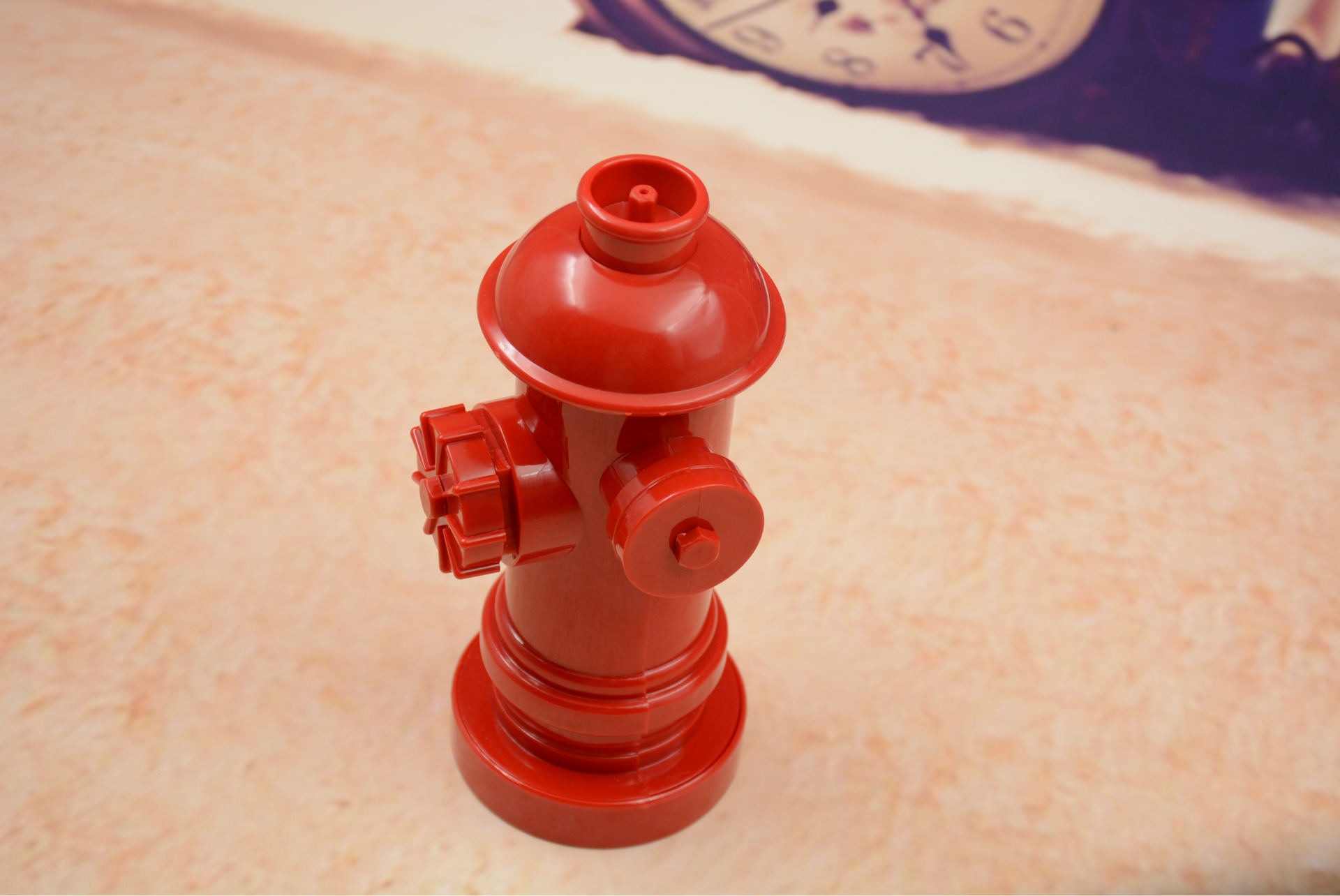 供应创意卡通消防栓存钱罐 储钱罐 储蓄罐