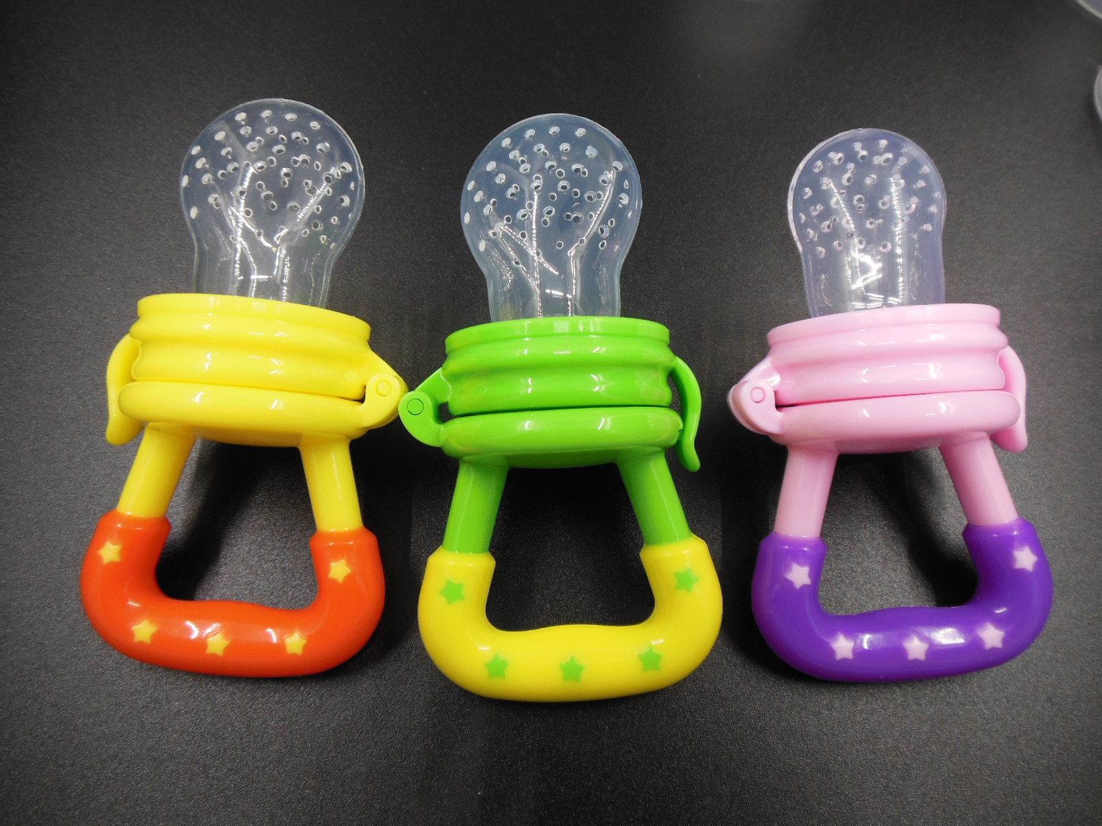 婴幼儿硅胶星星款咬乐多 婴幼儿果蔬乐 咬-奶嘴