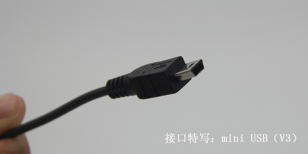 0数据线接口:usb转摩托罗拉v3接口 (mini usb)功能:2芯只供充电线径od