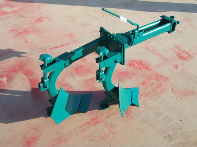 厂家生产供应优质手扶双铧犁plough