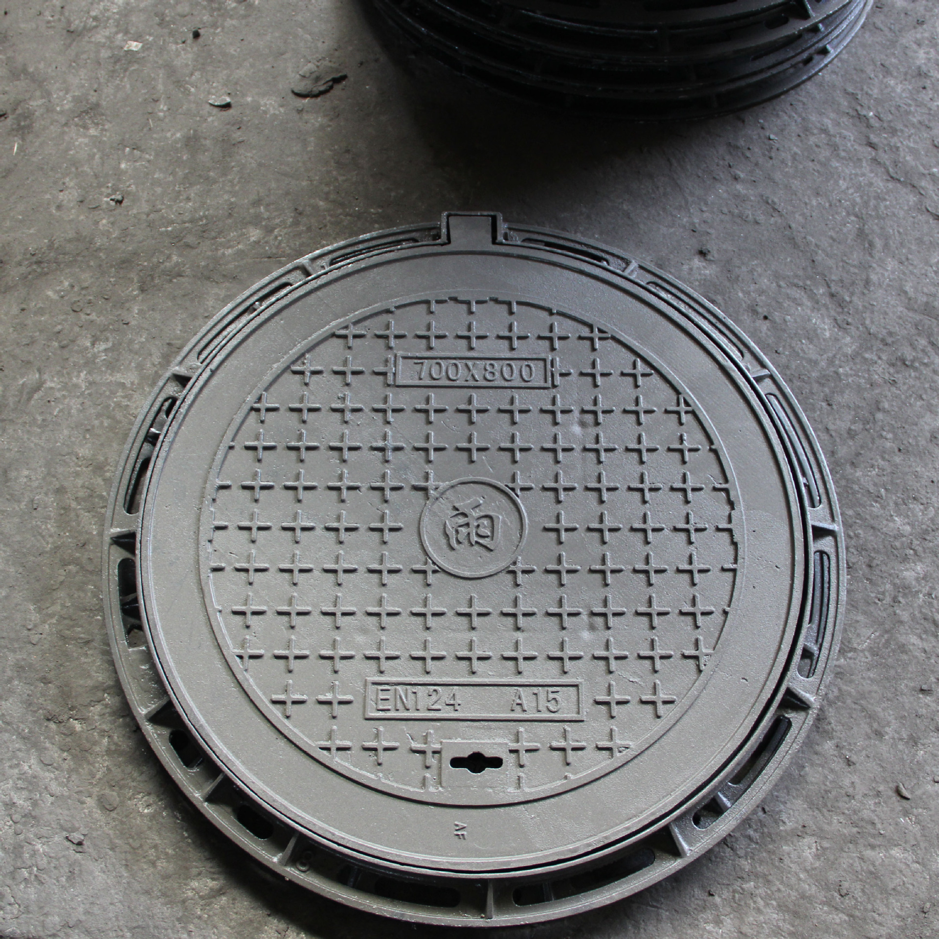 厂家热销球墨井盖 铸铁 雨水污水井盖篦子消防铸铁井盖