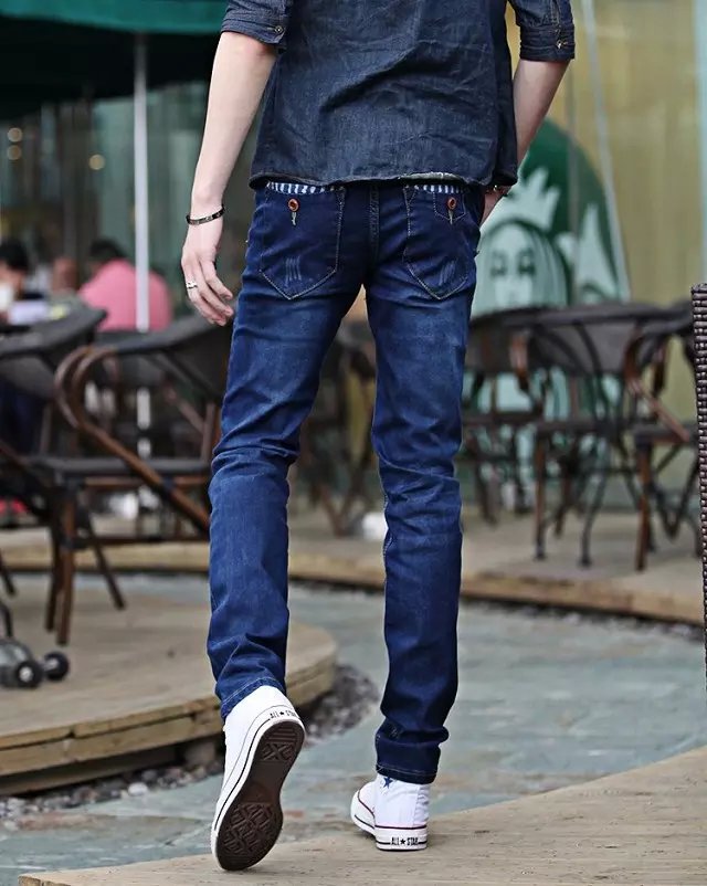 新塘牛仔货源外贸休闲男装牛仔长裤尾货 秋冬库存男装牛仔裤批.