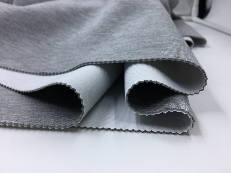 品标5678涤棉夹心空气层秋冬装双色热款空气棉绍兴柯桥轻纺城热卖