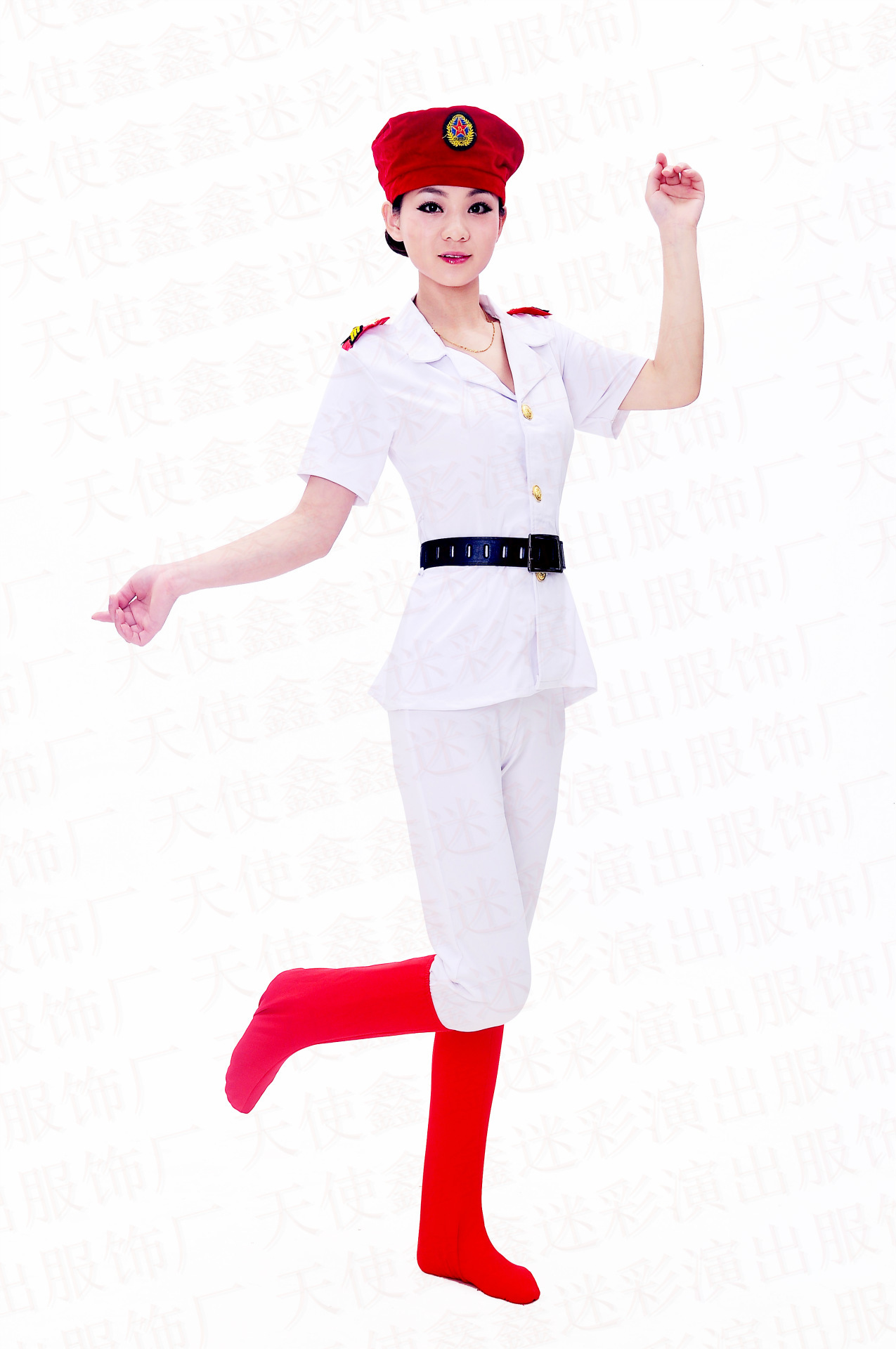 成人舞蹈服演出服装军鼓服女兵服装广场舞迷彩群短袖裤新款