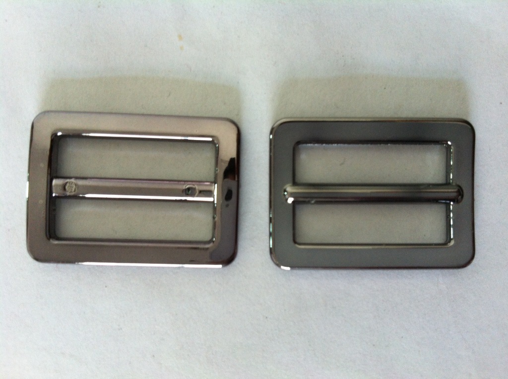 5cm电镀黑镍色塑料日字扣 三档扣