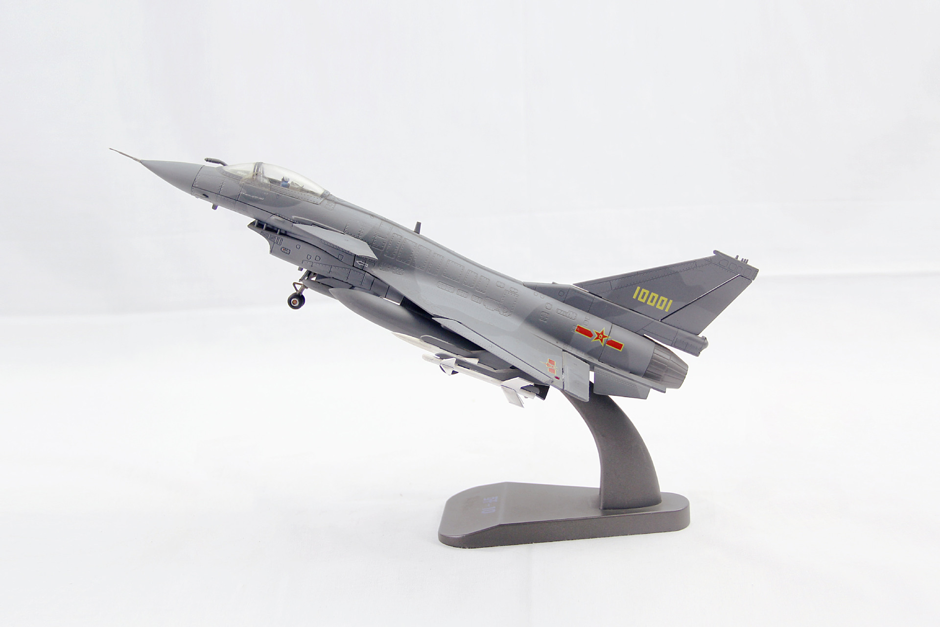 歼10战斗机高仿真军事模型