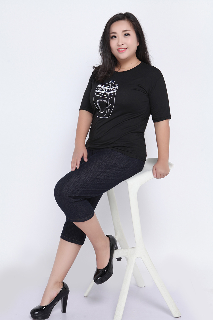 2019夏装松紧腰加肥加大码胖mm高腰七分牛仔裤女中裤薄款200斤