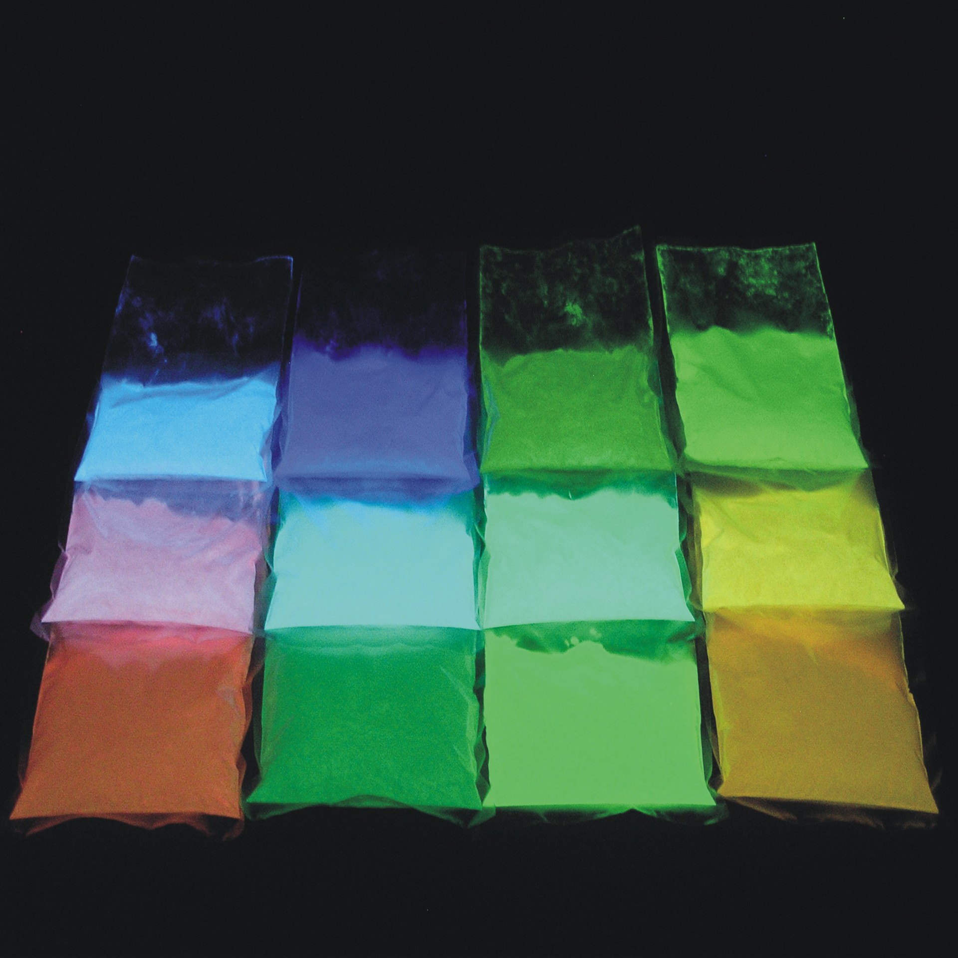 照明 电光材料 荧光粉 >厂家批发定制12色夜光粉环保无毒 光致储能