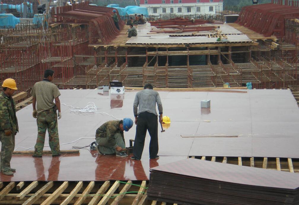 批发 高强度耐磨竹胶板 竹木胶合板 防水建筑专用模板