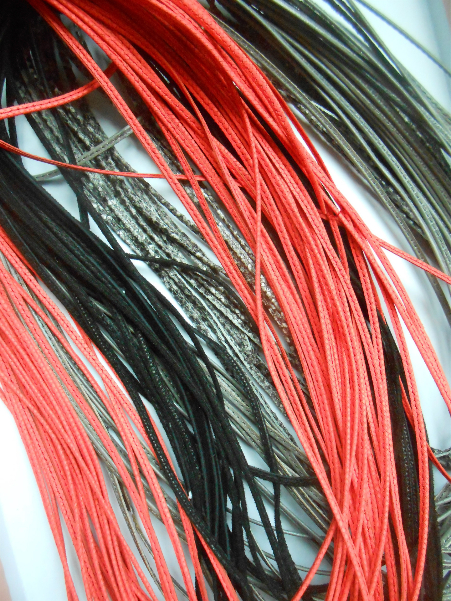 真皮/pu削薄上胶内加线对抽再针车车线