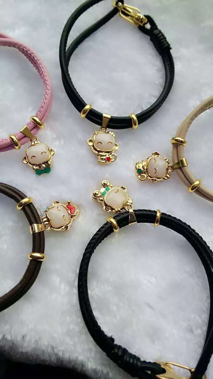 铜渡金玉面猴子吊坠本命年生肖3d精致磨砂镀金时尚情侣礼品饰.