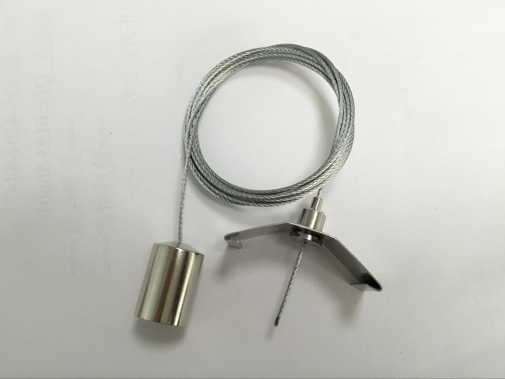 生产轨道锁线器 线形吊线配件 灯具五金配件 钢丝绳 轨道万向头