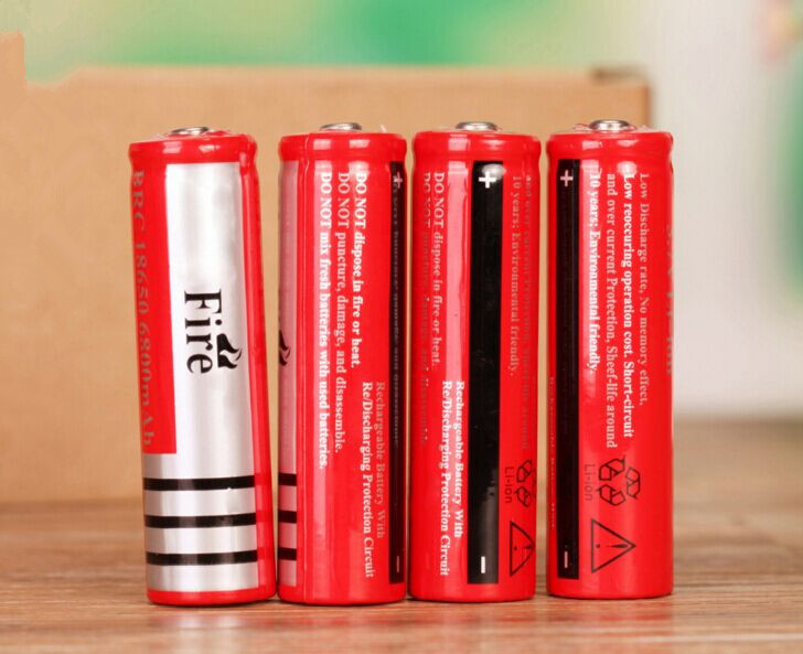 18650 充电电池 锂电池 强光手电专用电池 4200mAh 18650锂电池